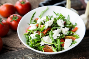 САЛАТ С РУКОЛОЙ