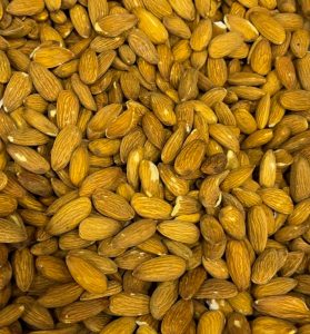 Миндаль вес 0.5 кг