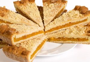 Пирог с курагой (стандартный)