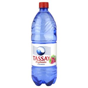 Tassay без газа со вкусом «Клубника » 1 литр